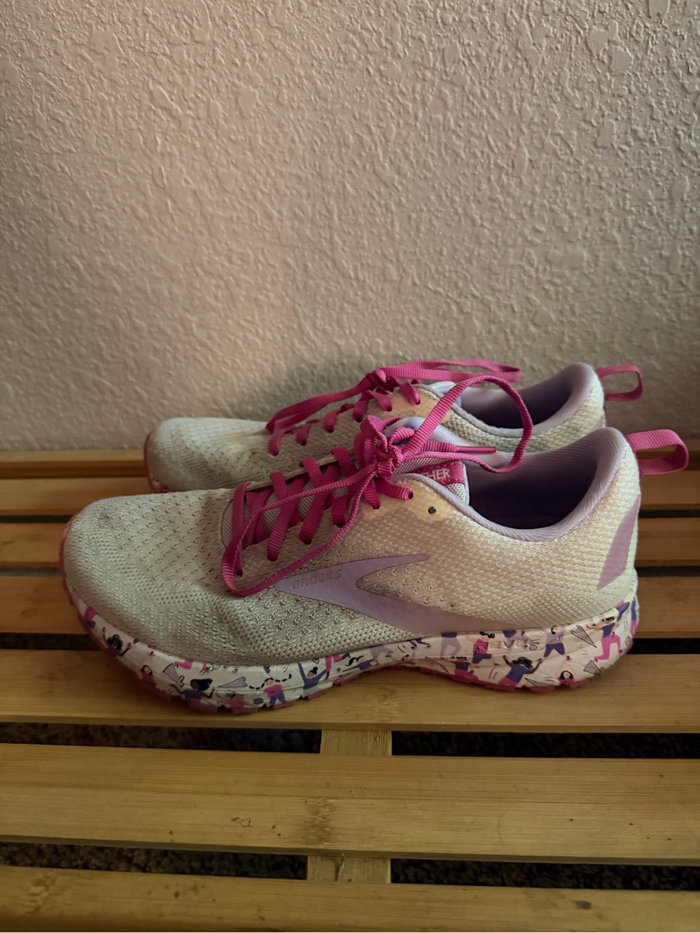 Brooks Women’s White and Pink Athletic Running Shoes